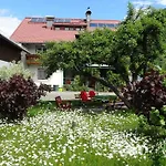 Gassner Bed & Breakfast 3*