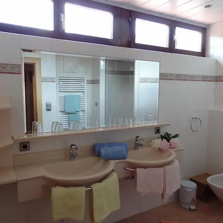 Bed & Breakfast Gassner 3*